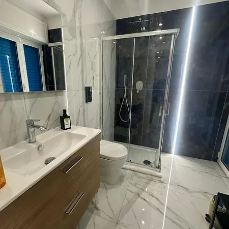 Emerald 3*