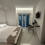 Emerald Pensión 3*